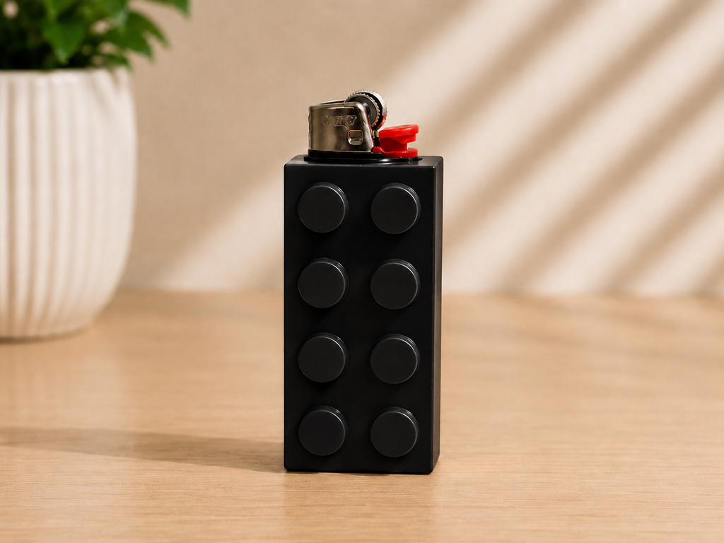 Yapı Bloklu Çakmak Kılıfı – Renkli Lego Görünümlü Dekoratif Çakmak Koruyucu Kılıf
